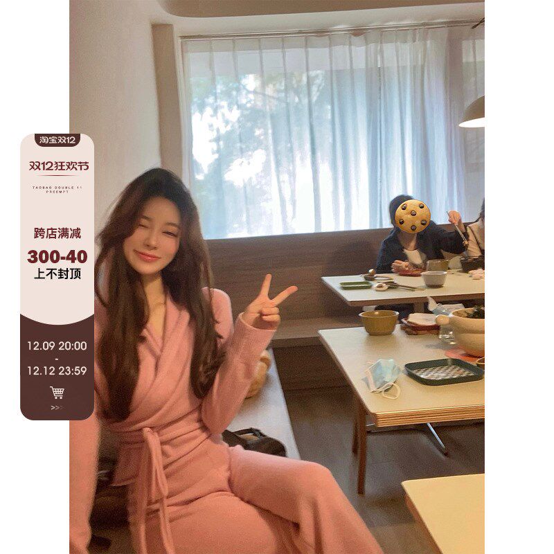 CCZEE 周末恋人 30羊毛套装 V领绑带连帽显瘦上衣/宽松直筒阔腿裤