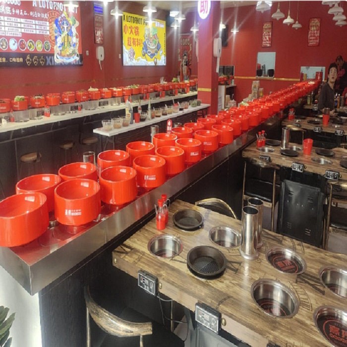 旋转小火锅设备定制直线型自助餐厅设备厂家定制各种设备