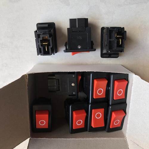 汽车货车改装按钮电源小开关机车电动车翘板翘板开关12V24V通用