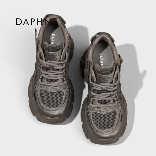 Daphne/达芙妮内增高透气老爹鞋