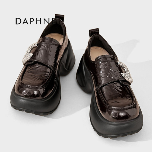 Daphne/达芙妮小个子增高小皮鞋