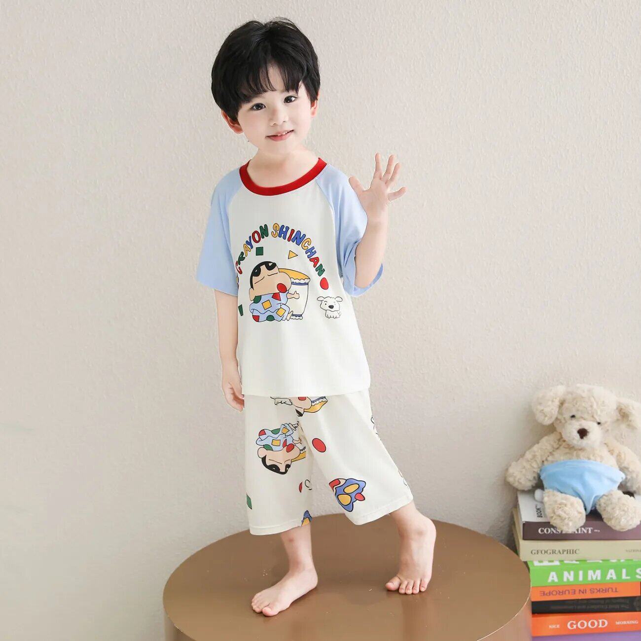 儿童睡衣套装休闲春夏季新款男宝宝可爱蜡笔小新短袖七分裤家居服