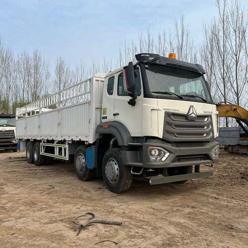 中国重汽豪沃HOWONX8×4仓栅载货车前四后八货车自卸车运输车出口