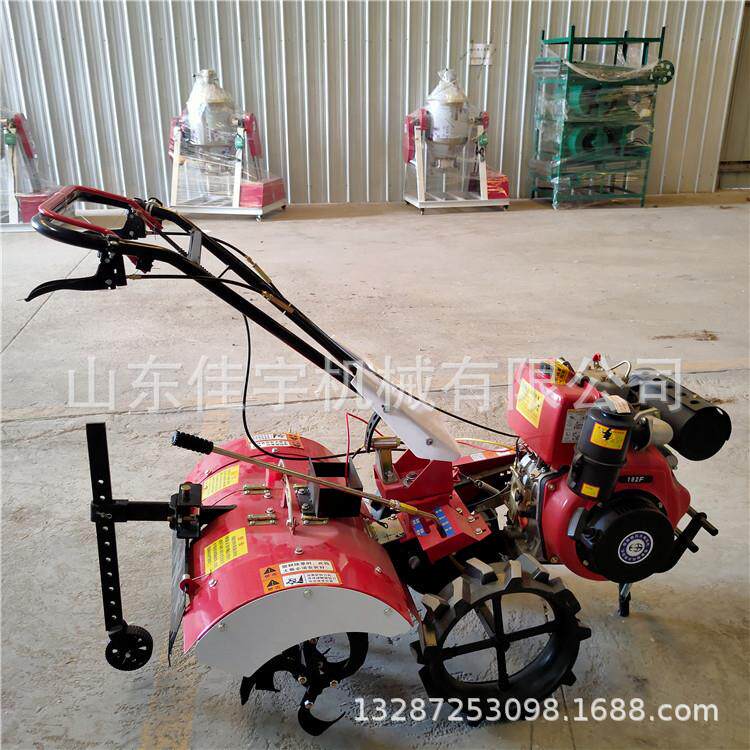 176型小型两驱四驱微耕除草机 汽油柴油起垄农用微型手扶旋耕机