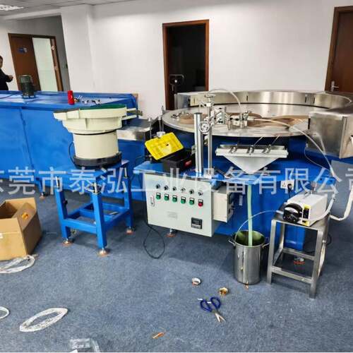 厂家现货螺丝耐洛机螺杆螺纹涂胶防松加工设备各样式自动点胶