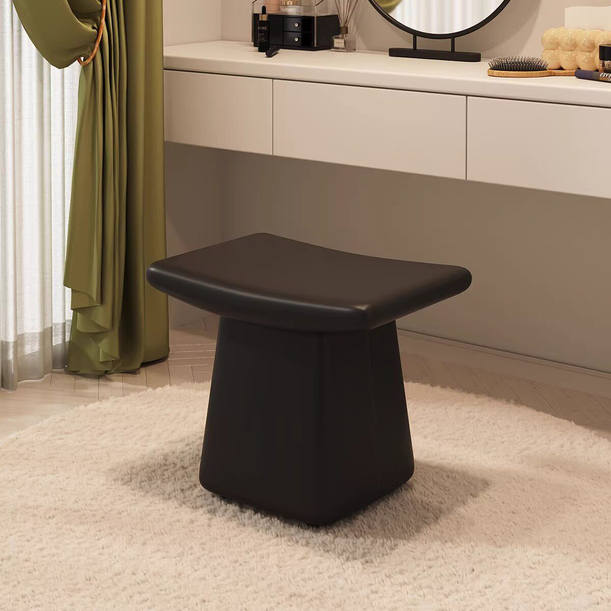 梦化妆凳轻奢高级感女生卧室梳妆台专用凳子家用化妆椅子梳妆凳