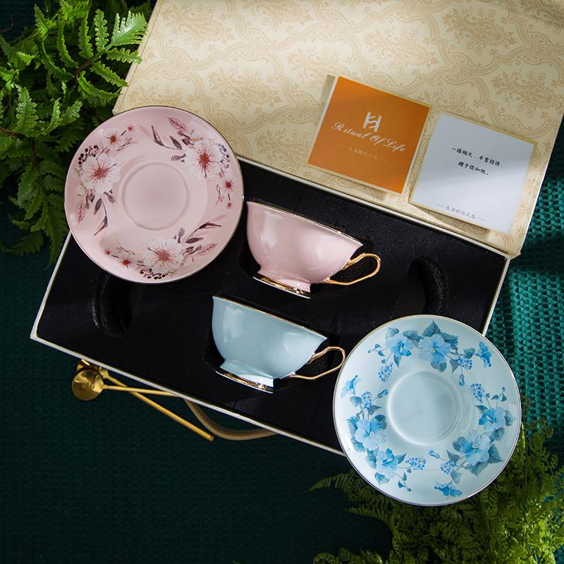 北欧轻奢咖啡杯高档精致陶瓷高颜值杯碟套装情侣杯子一对送礼盒装