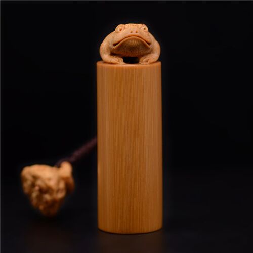 名家张念超竹雕实心竹金蟾精高密竹料老玉竹文玩手把件竹雕刻竹节
