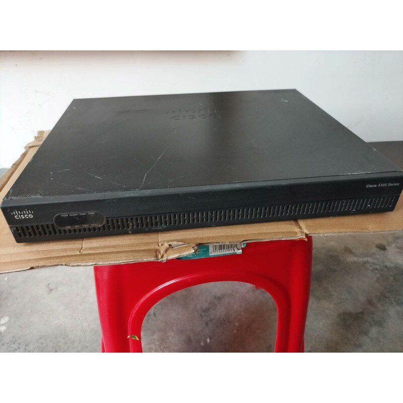 Cisco/思科思科ISR4321/K9  路由器,成色如图