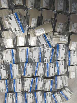 原装日本SMC电磁阀VNB204A-15A VNB204A-F15A VNB211A-15A-5DB