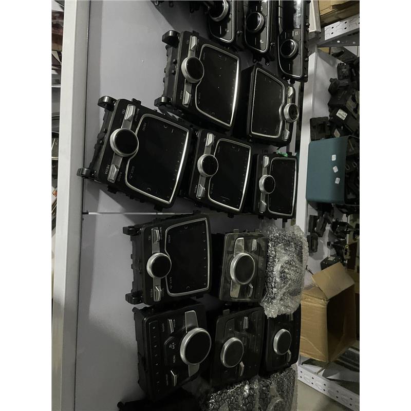 适用于奥迪A4L A5 Q5L Q7 多媒体面板 手写板 M