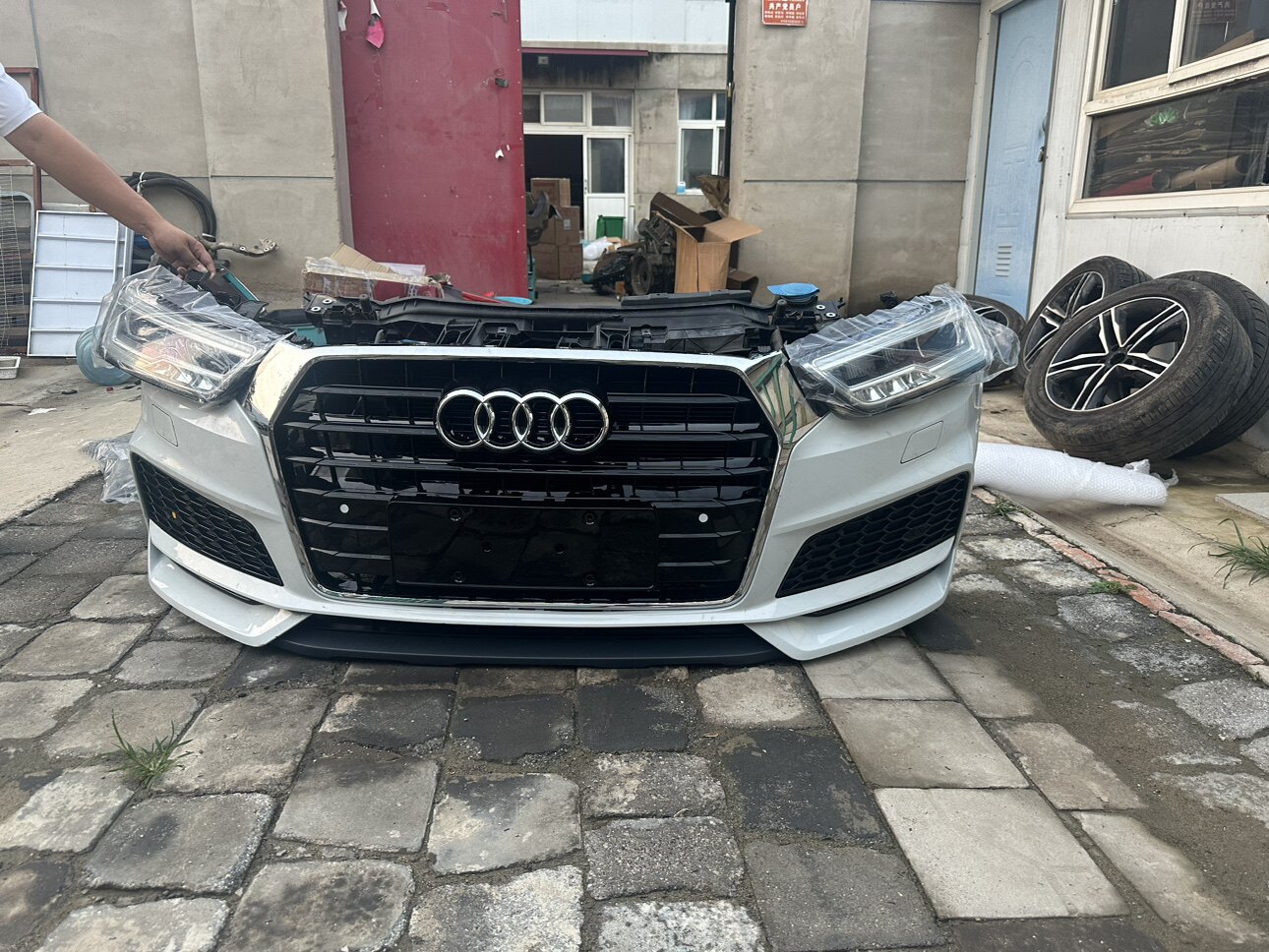 适用于奥迪Q3越野款前嘴总成 前杠总成 水箱冷凝器电子扇大灯总成