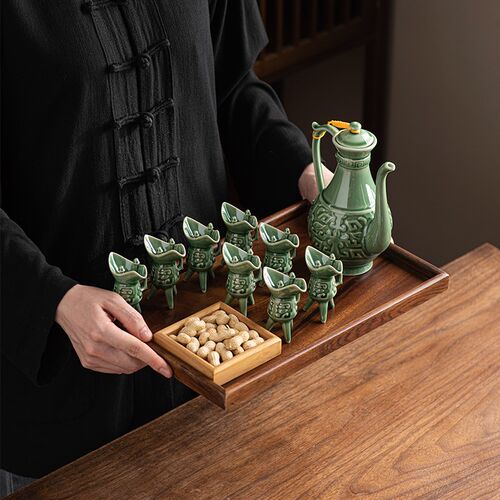 中式陶瓷酒具套装白酒黄酒烈酒酒壶酒杯分酒器爵杯一壶八杯礼盒装