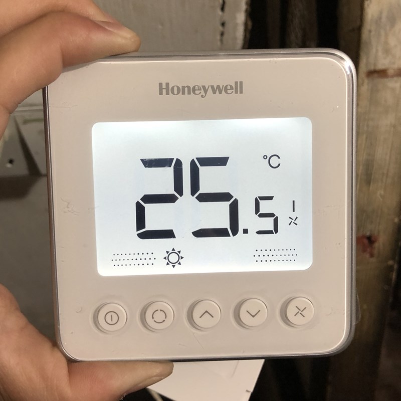 霍尼韦尔四管制温控器TF428WN 中央空调液晶显示面板风机盘管开关