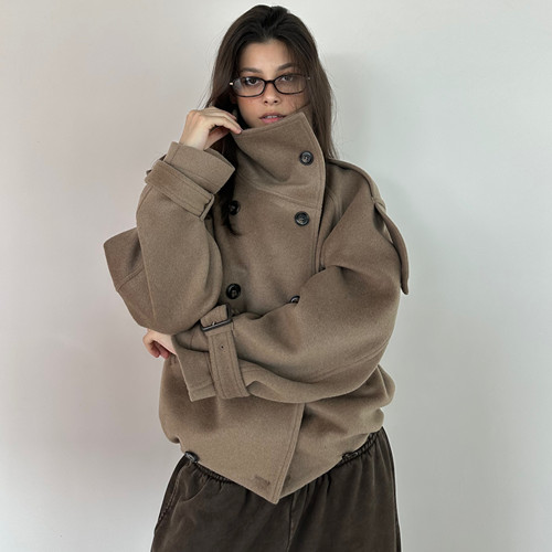 ICVIBE 短款神比例·立领造型感+保暖下摆松紧 50%羊毛短大衣