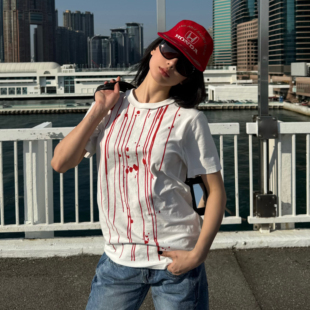 白色美式 特殊层次 tee 红色泼墨·双面印花 ICVIBE