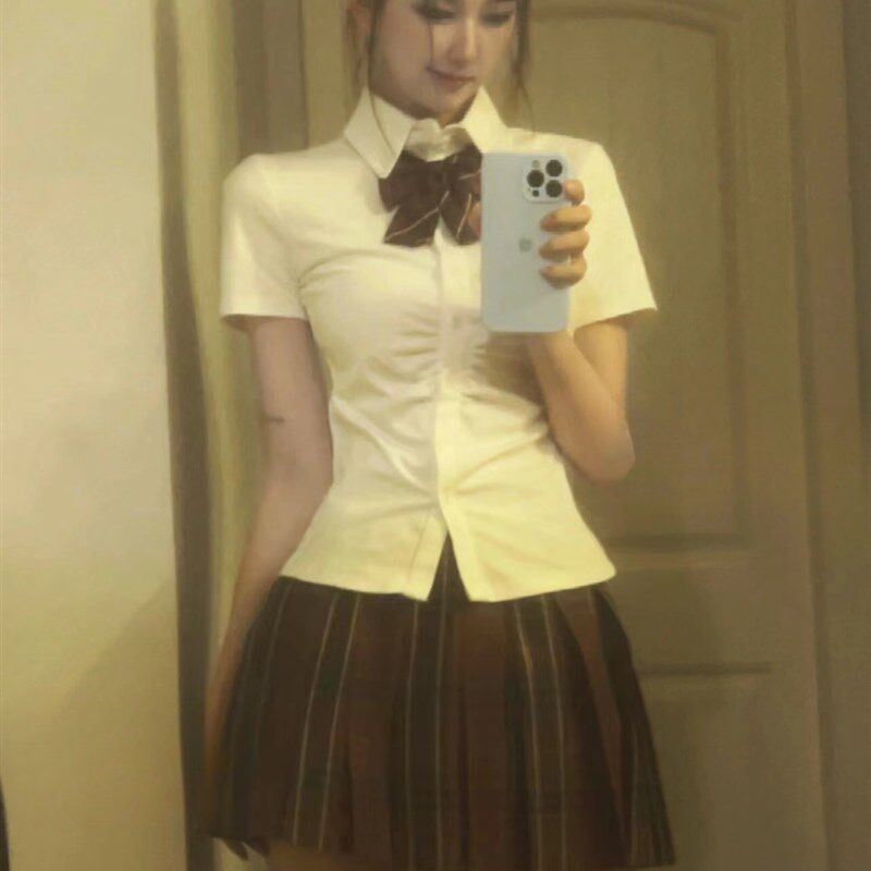 辣妹弹力收腰白衬衫女纯欲紧身学院风衬衣jkN制服百褶裙格裙套装