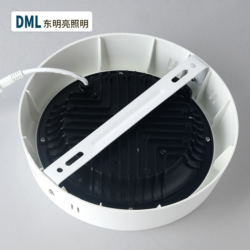 LED筒灯明装免开孔变光天花灯阳台厨房吸顶办公12W18W24W包邮