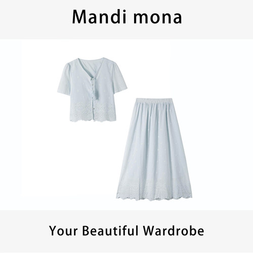 Mandi mona / 【静奢温柔】 百搭个性时尚绣花套装MM703S527