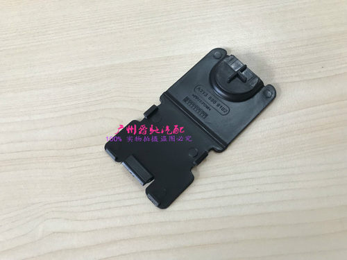 适用于奔驰E300L前轮内衬E200LE260L车轮挡泥板前轮胎内衬小盖板