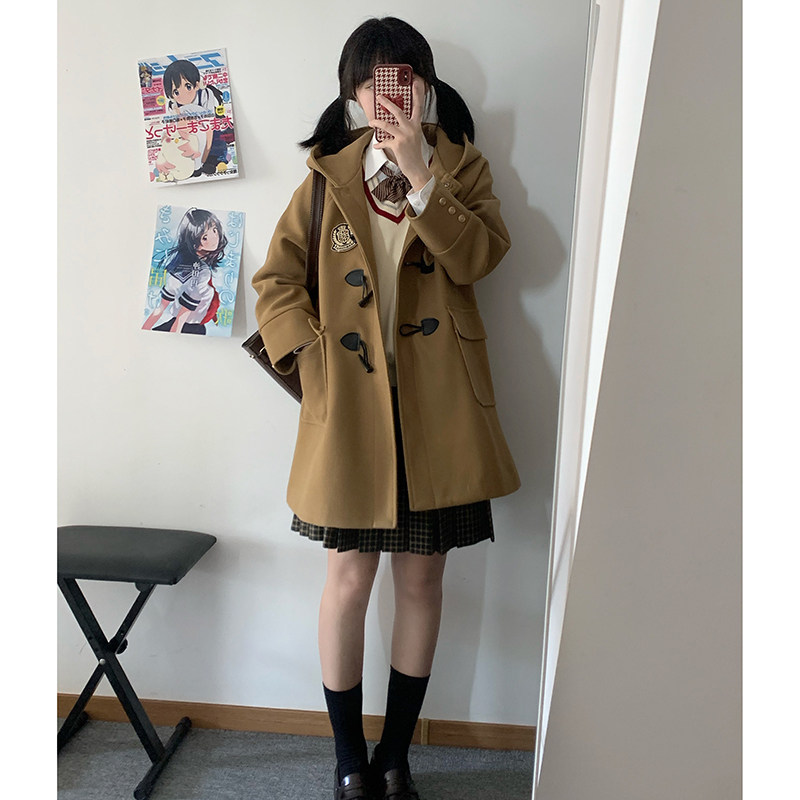 东京岁时记jk毛呢外套女小个子2023新款秋冬帽子牛角扣夹棉呢大衣