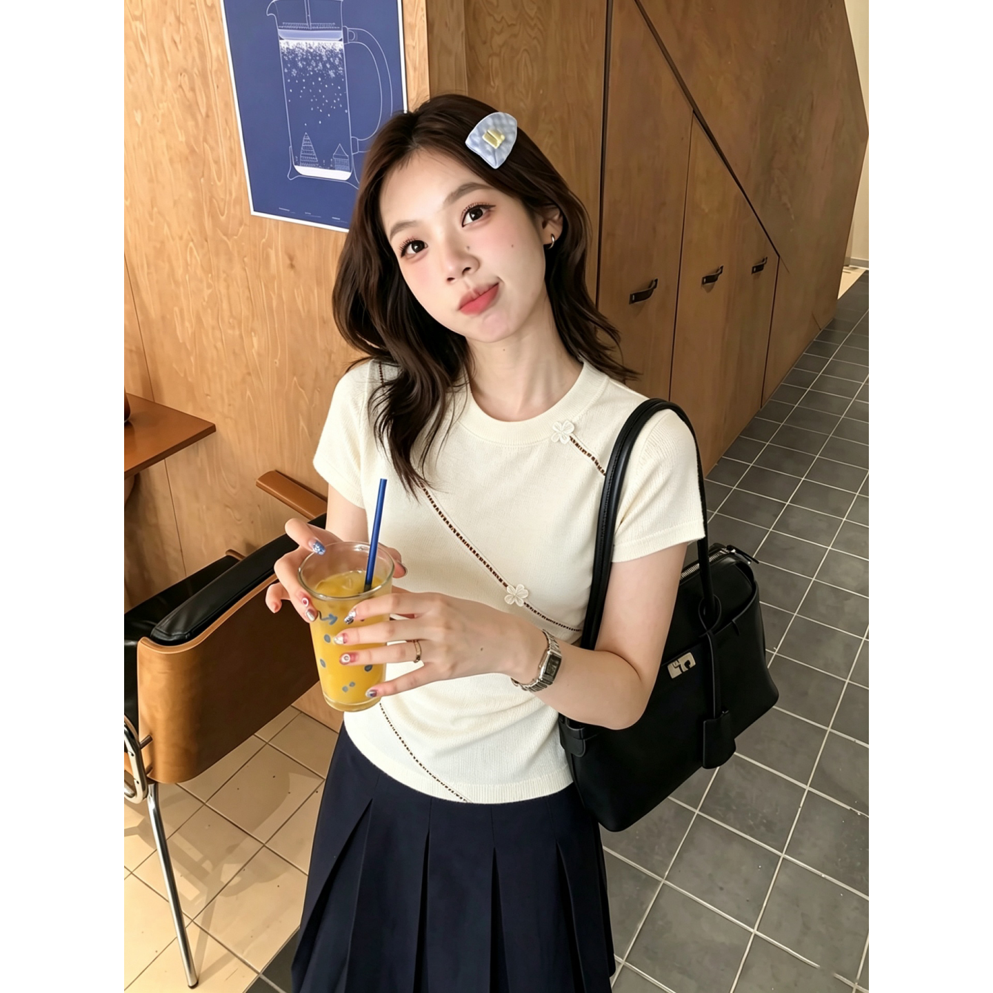 【鹿向南】正肩设计感T恤短袖女图片