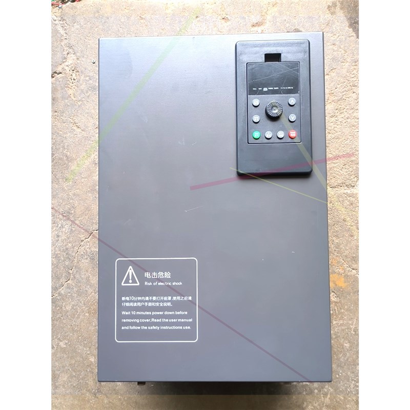 中泰威37千瓦变频器,LC400