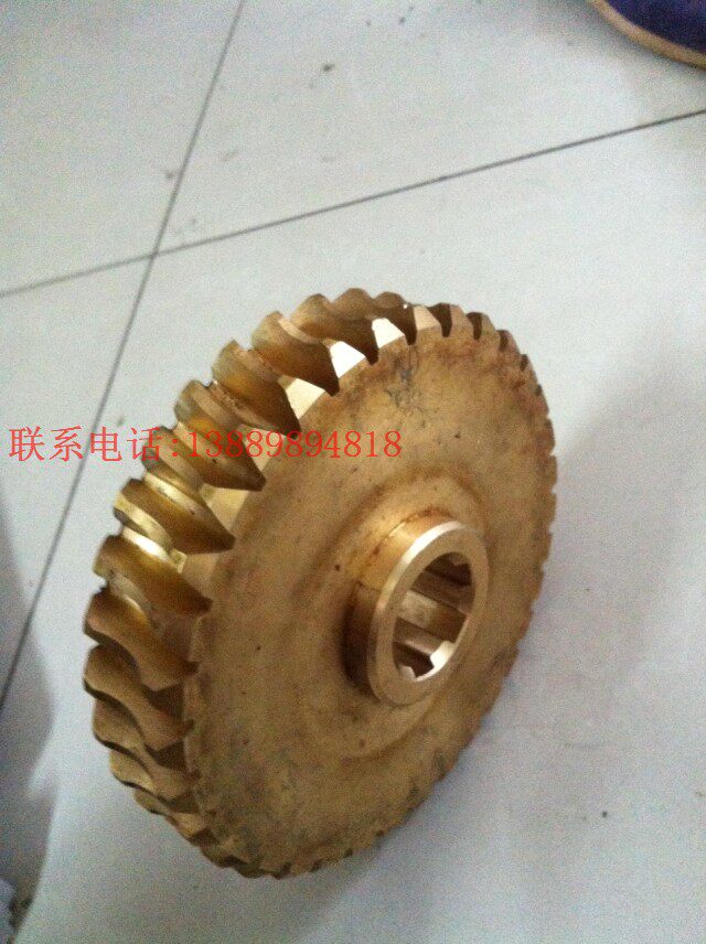 齐齐哈尔立车配件C5112AC5116A横梁升降铜蜗轮齿数34模数5正品