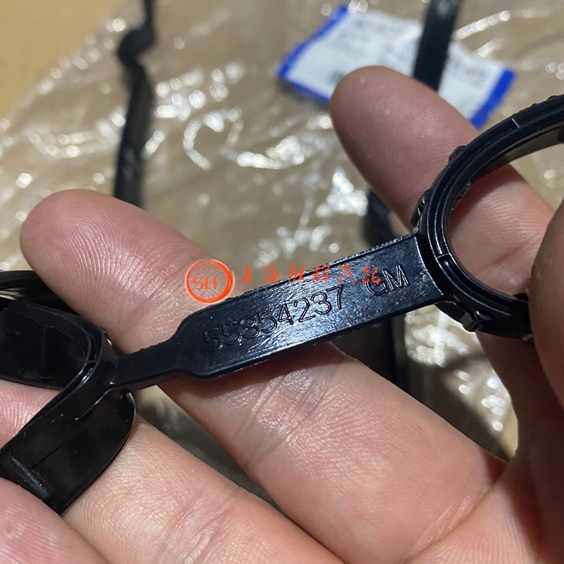 原装气门室盖垫迈锐宝新君威科鲁兹 英朗 景程1.61.81.6T密封垫圈