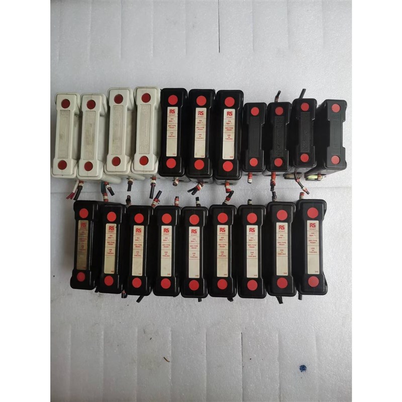 拆机SIEMENS熔断器隔离开关RS32H共12个,RS32