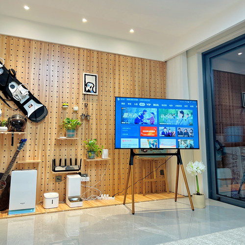 洞洞板置物架实木墙面上书架收纳背景墙木质挂板装饰展示架定制