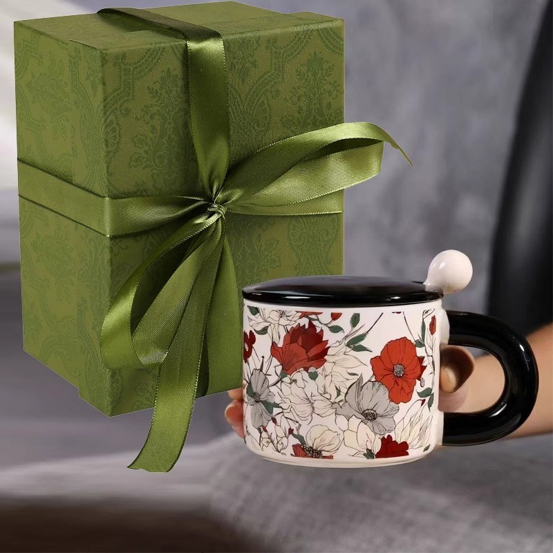 复古陶瓷杯子女生日礼物高颜值家用喝水杯办公室茶杯马克杯带盖勺