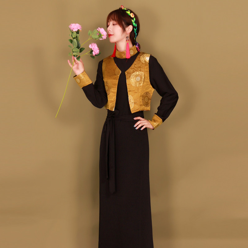 新款藏装女藏族民族服装博拉马甲两件套西藏O服民族风藏袍女式藏