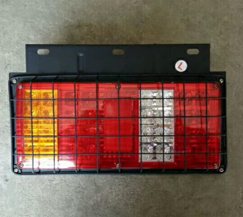时代轻卡LED福田24v/12v带铁网后尾灯刹车原厂灯泡总成爆闪防水