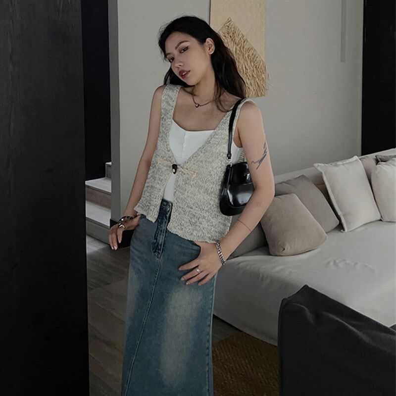 复古宽松v领针织小开衫马甲女夏薄款牛角扣无袖叠穿上衣背心外搭