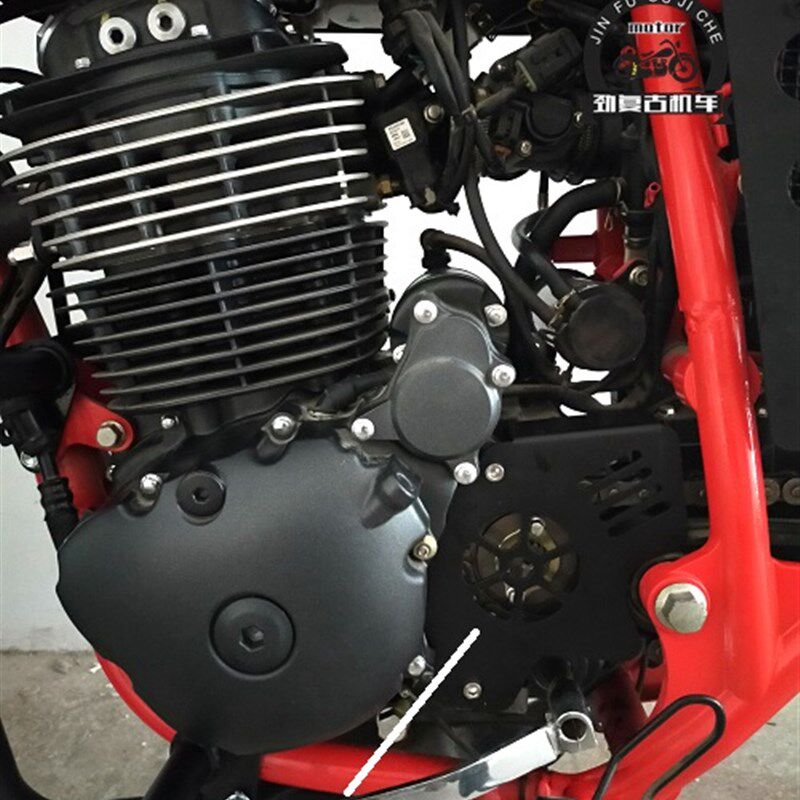 适用鑫源400/SV440镂空盖 攀爬440左后盖链条盖银瓶/米兰链轮盖板图片