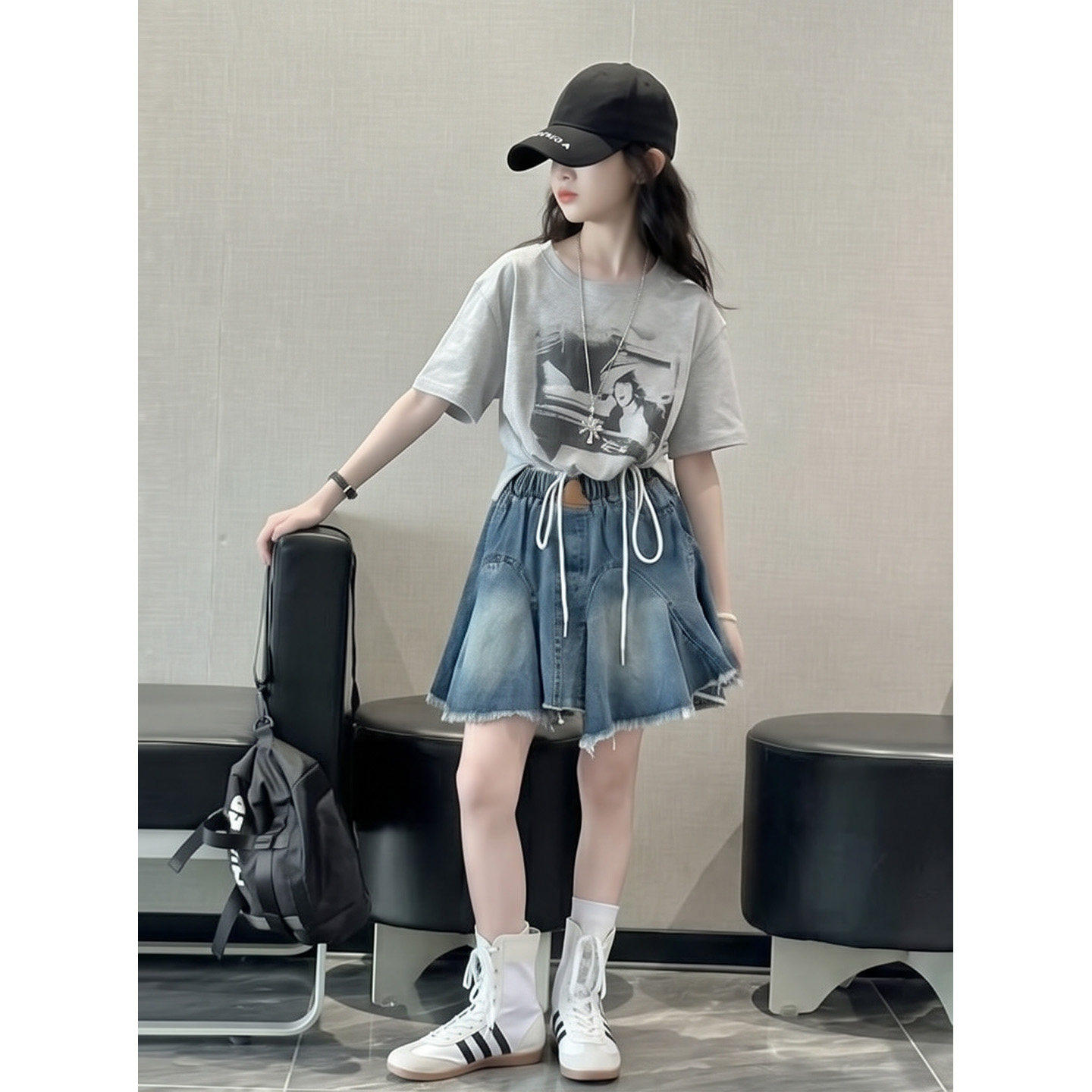 女童夏季时尚套装2026新款超火夏装女孩大童潮酷短袖牛仔半身裙裤
