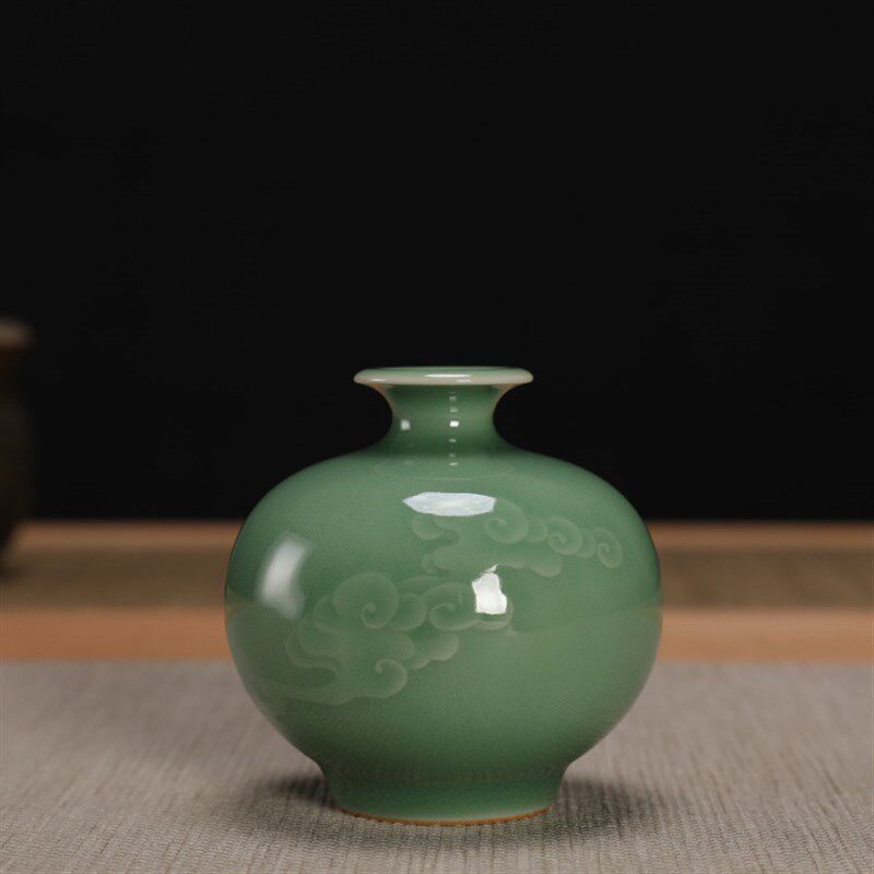 青瓷周连福弟窑梅子青陶瓷花瓶摆件F现代花器全手工小号把玩收藏