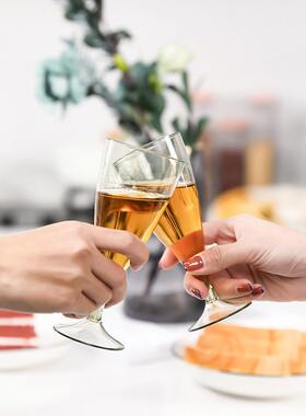 甄选随身携带野外旅行者酒吧KTV红酒杯 可拆卸组装 塑料鸡尾酒脚