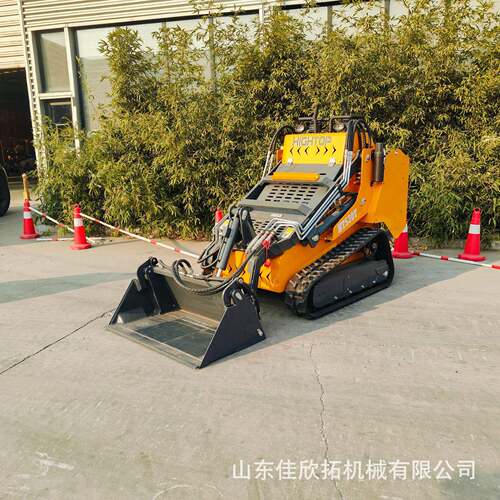 工厂货源小型滑移装载机建筑施工垃圾清运HT50履带运输小铲车