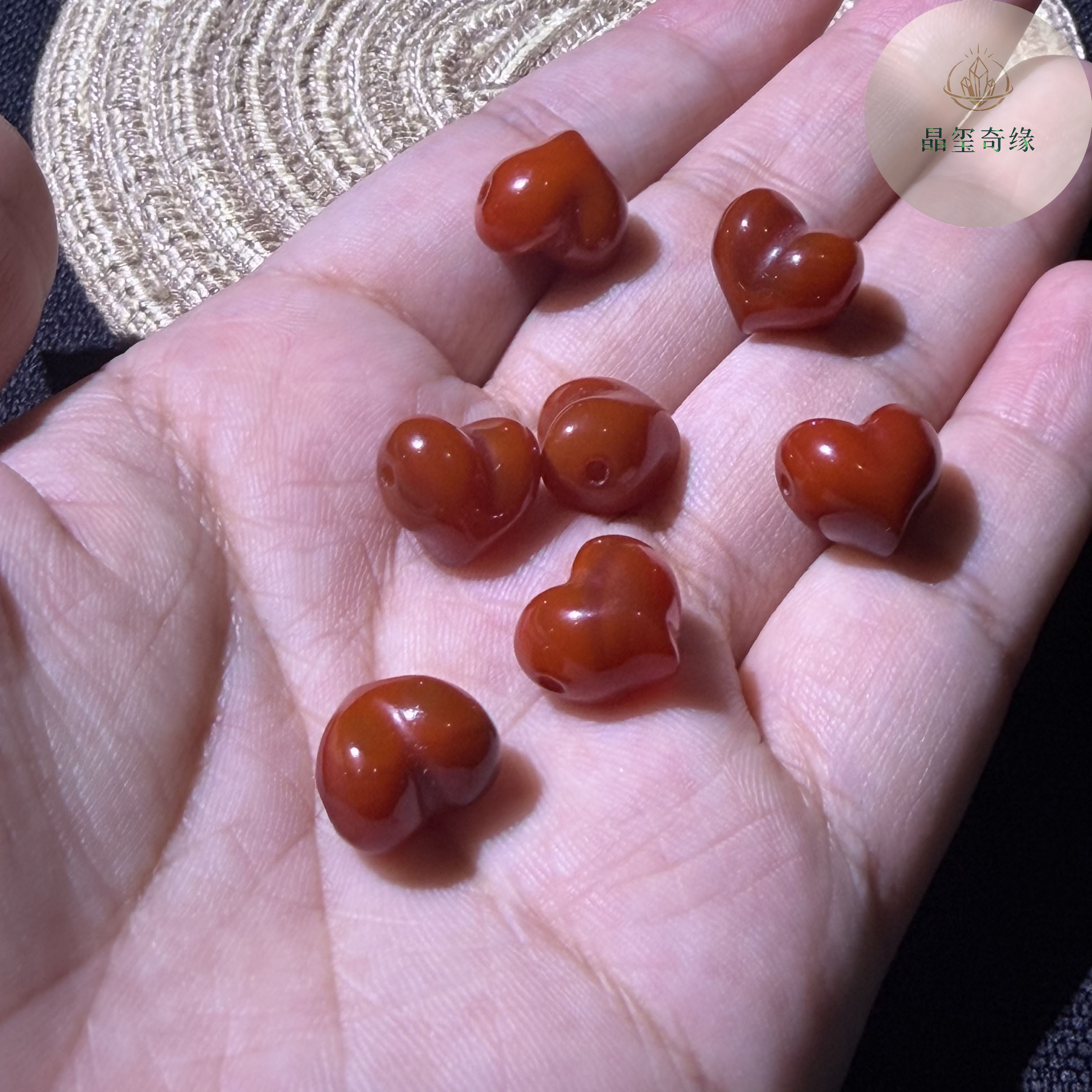 南红玛瑙雕刻屁桃爱心隔珠散珠