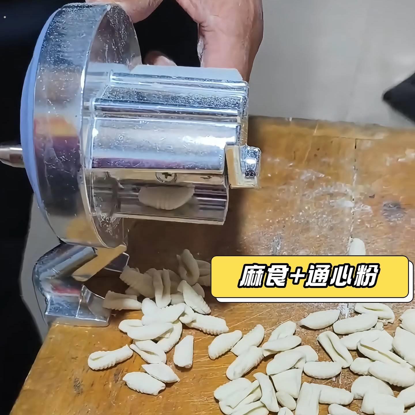 意大利面手动面条机陕西麻食器手摇通心粉机压面机家用小型多功能