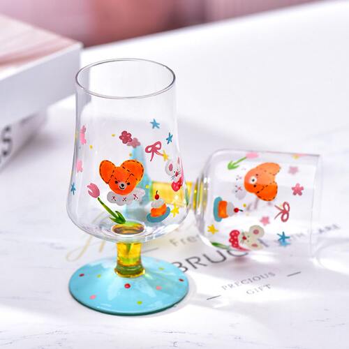 甄选可爱手绘玻璃脚杯卡通果汁红酒杯水杯日式复古彩绘家用杯子