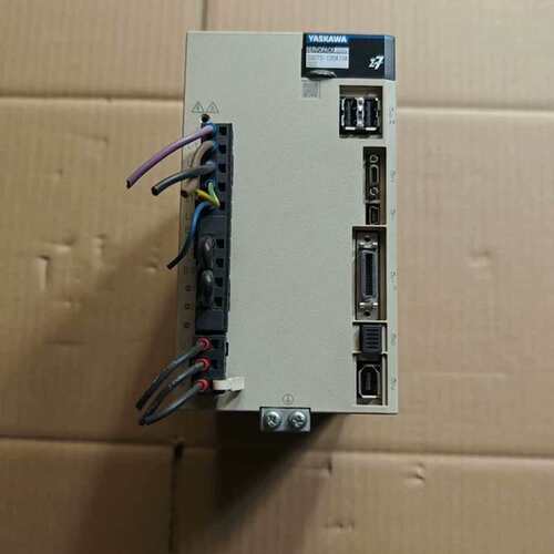 安川伺服驱动器SGD7S-120A10A002SGD7S-120A00A002SGD7S-120A20A0