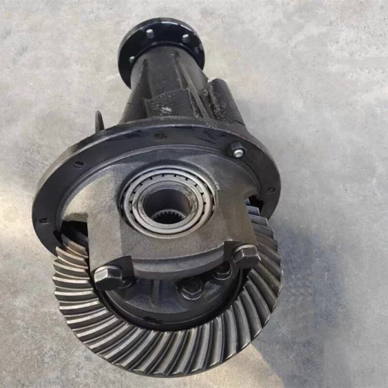 三一中桥差速器总成减总牙包总成中桥后桥三一搅拌车配件c8不包邮