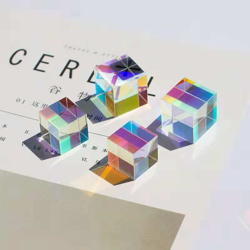 合色棱镜六面亮魔王城堡宇宙魔方创意礼物礼盒装大号组合光之立方