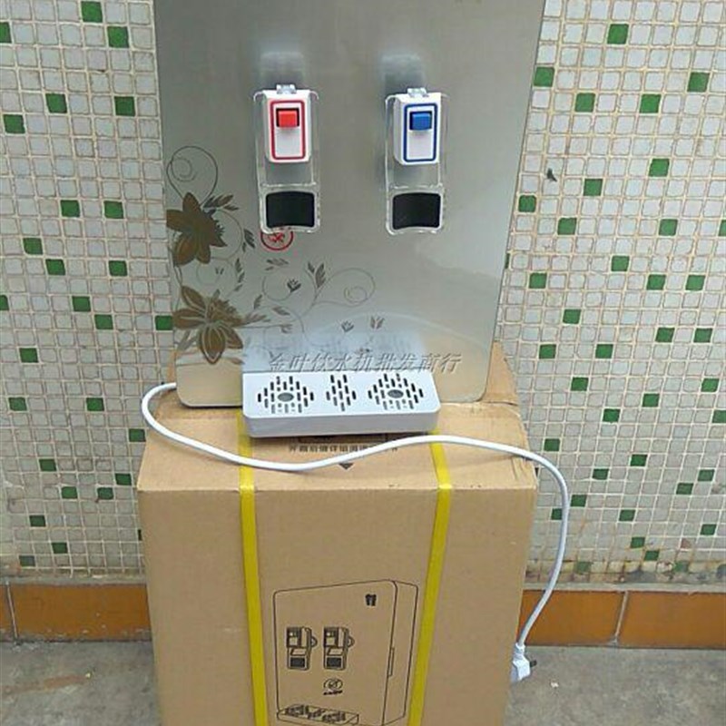 金沃办公家用壁挂式豪华冷热型管线直饮水机配合净水器