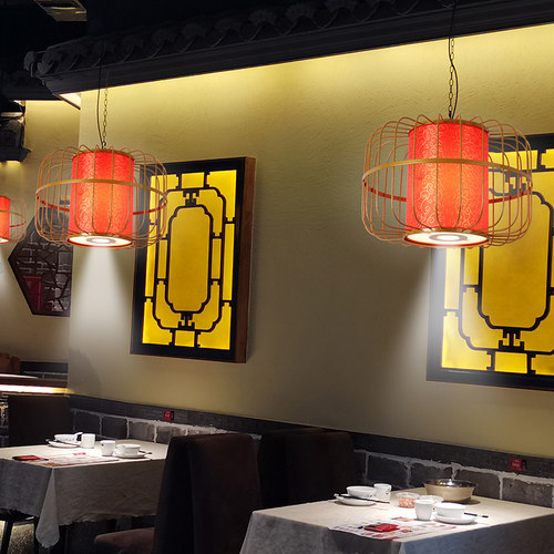中式餐饮饭店吊灯铁锅炖卡座包间装饰照射灯笼茶楼酒店走廊灯具