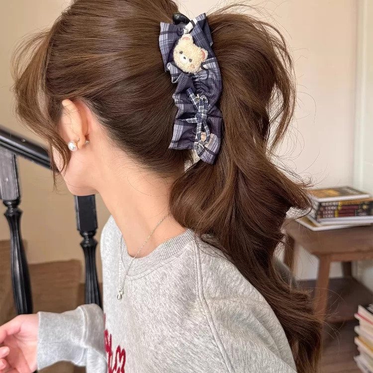 可爱小熊格纹香蕉夹女半扎发扭扭夹高马尾竖夹高级感发夹儿童头饰