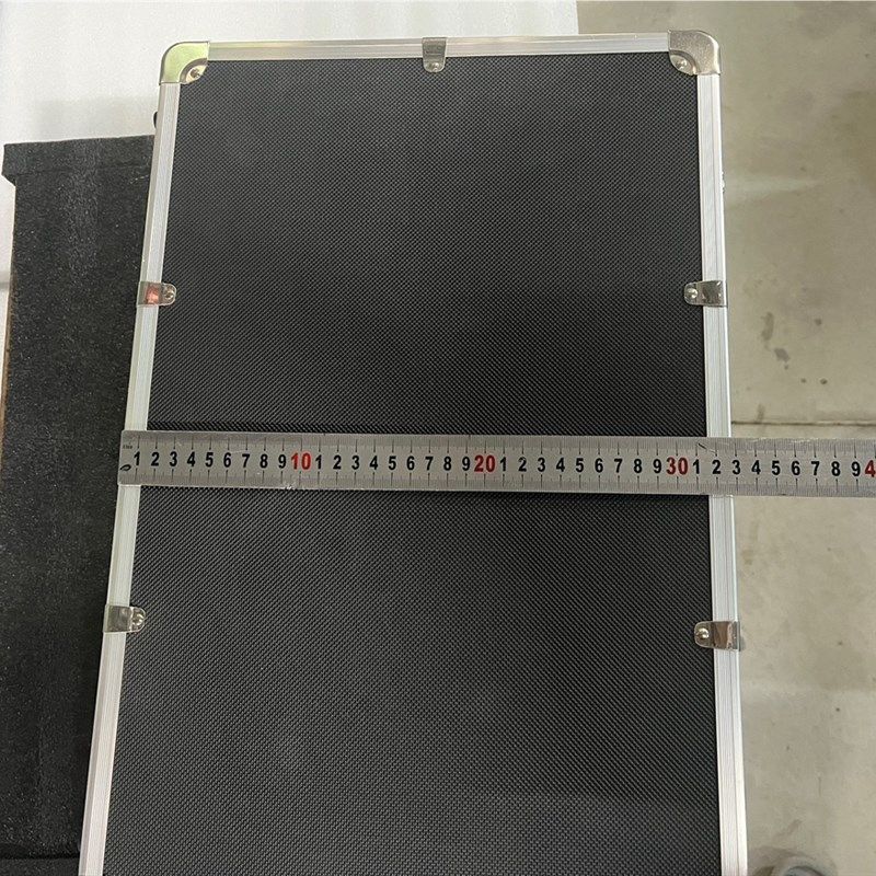 一拖八铝箱领夹腰包麦克风铝箱麦克风收纳箱工具箱定制模具箱